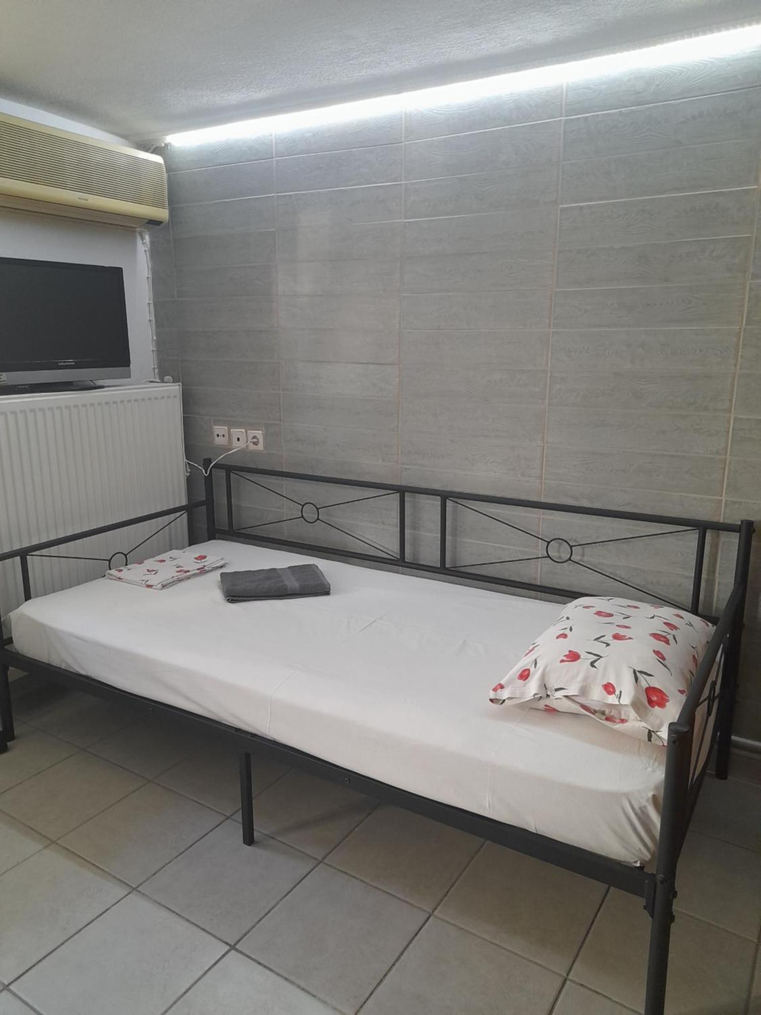Antonioy Apartment Kalampaka מראה חיצוני תמונה